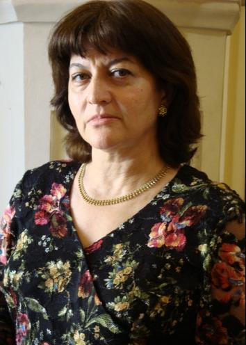 Tanınmış aktrisamız: "O vaxt bir-birimizə qarşı sevgi hiss etmirdik"