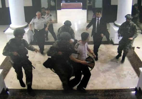 Türkiyədə çevrilişə cəhdin yeni FOTOları