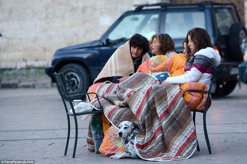 Трагедия в Италии: 250 погибших, сотни раненых