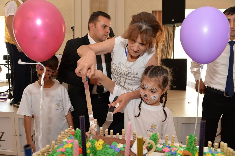 Фонд Гейдара Алиева организовал в Габале программу отдыха для детей, лишенных родительской опеки, и отличившихся в учебе учащихся