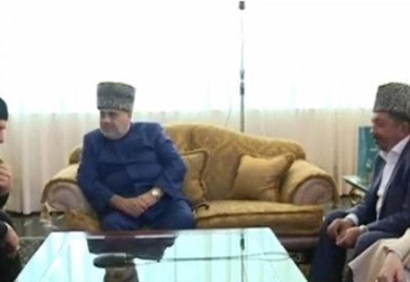 Allahşükür Paşazadə Ramzan Kadırovla görüşüb