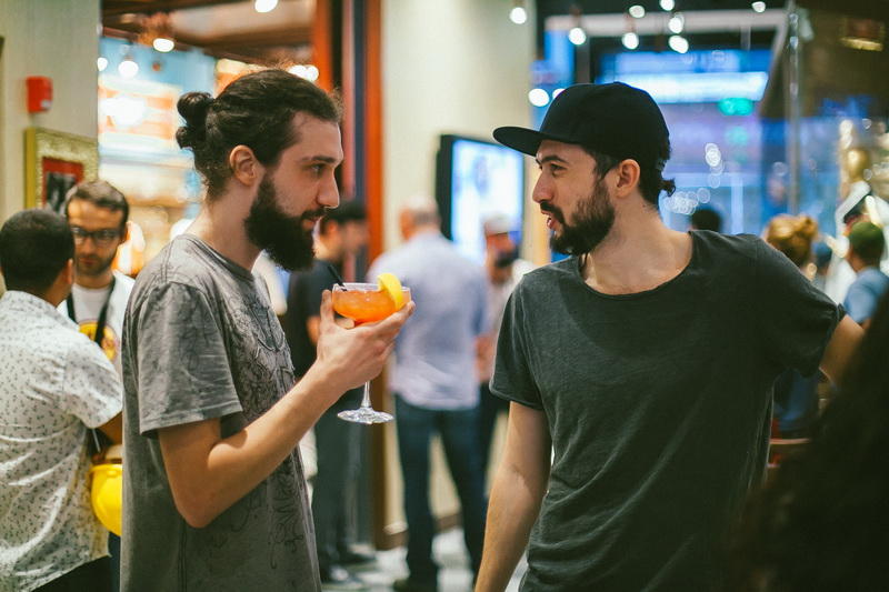 В Баку открылось легендарное Hard Rock Cafe