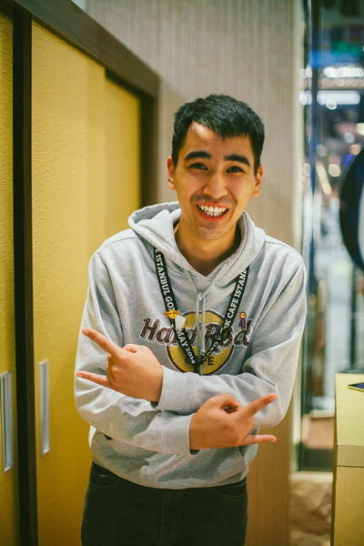 В Баку открылось легендарное Hard Rock Cafe