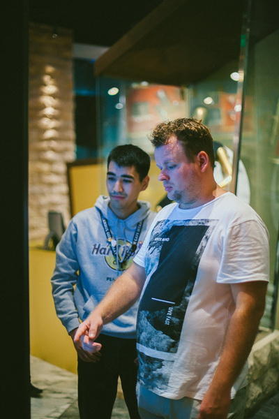В Баку открылось легендарное Hard Rock Cafe
