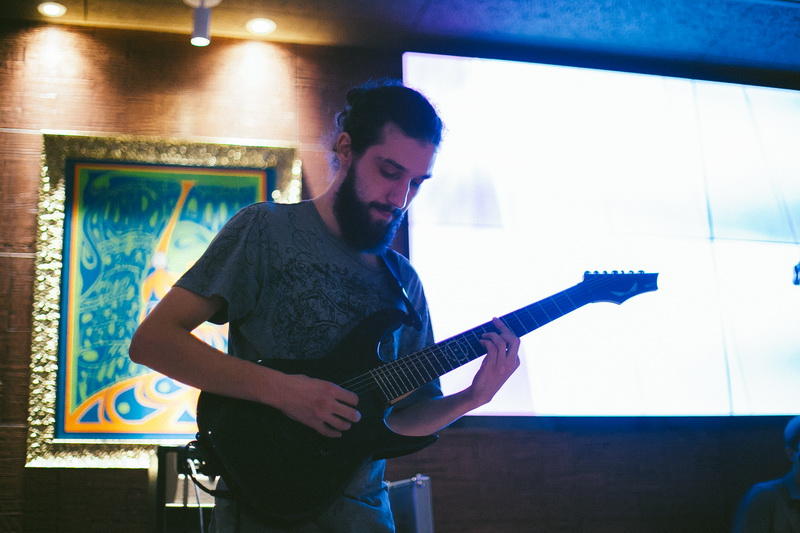 В Баку открылось легендарное Hard Rock Cafe