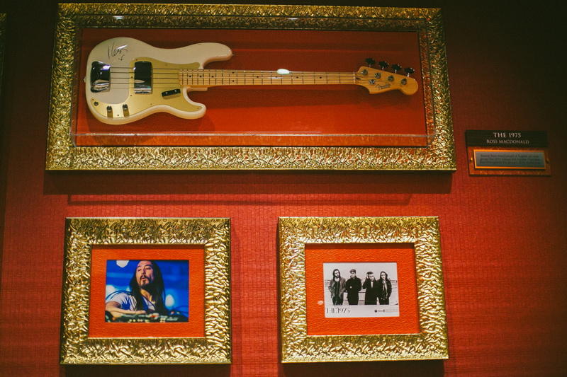 В Баку открылось легендарное Hard Rock Cafe