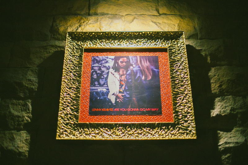 В Баку открылось легендарное Hard Rock Cafe