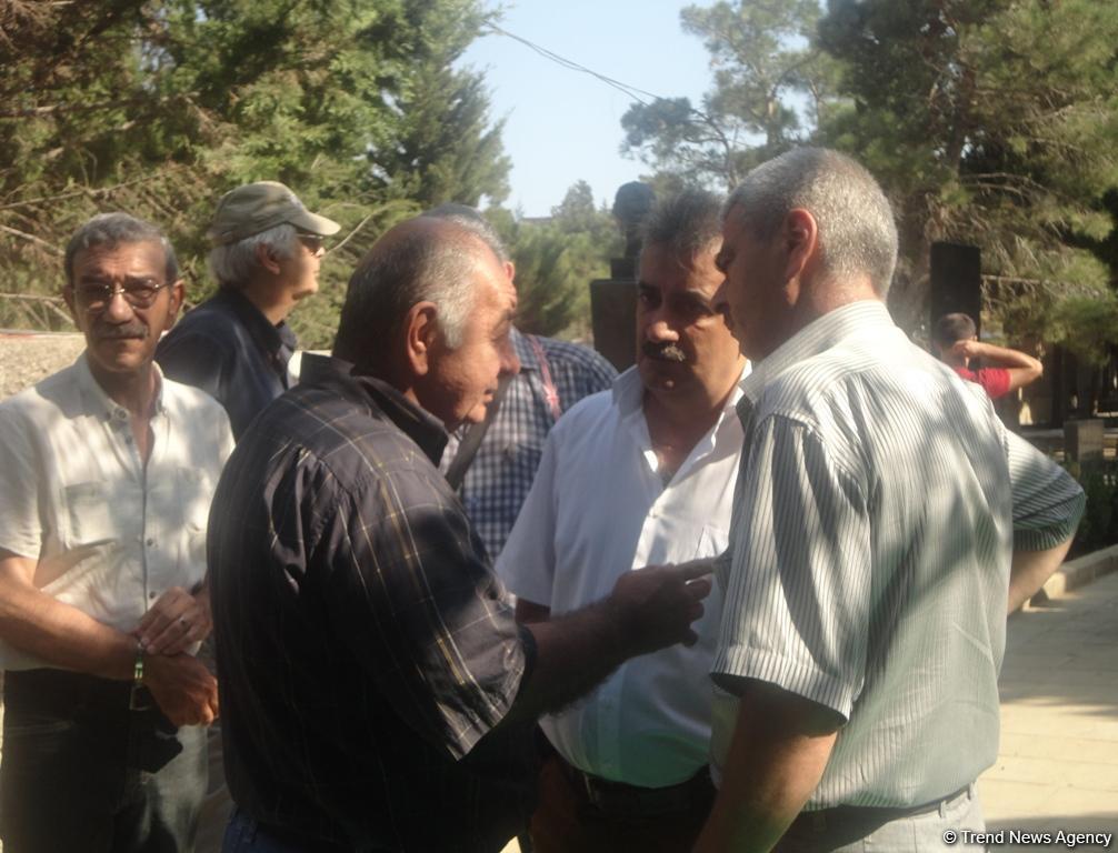 В Баку простились с Огтаем Зульфугаровым