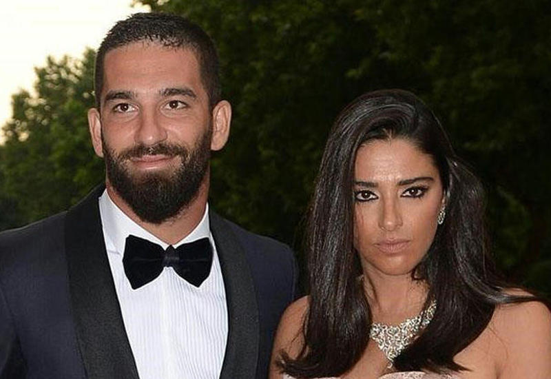 Arda sevgilisi ilə ayrılıb?