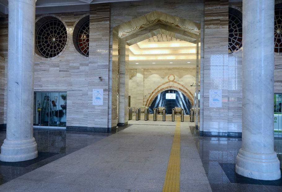 Metronun "Elmlər Akademiyası" təmirdən sonra belə gözəlləşdi