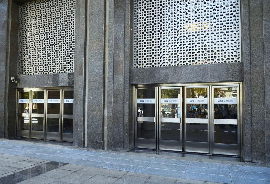 Metronun "Elmlər Akademiyası" təmirdən sonra belə gözəlləşdi