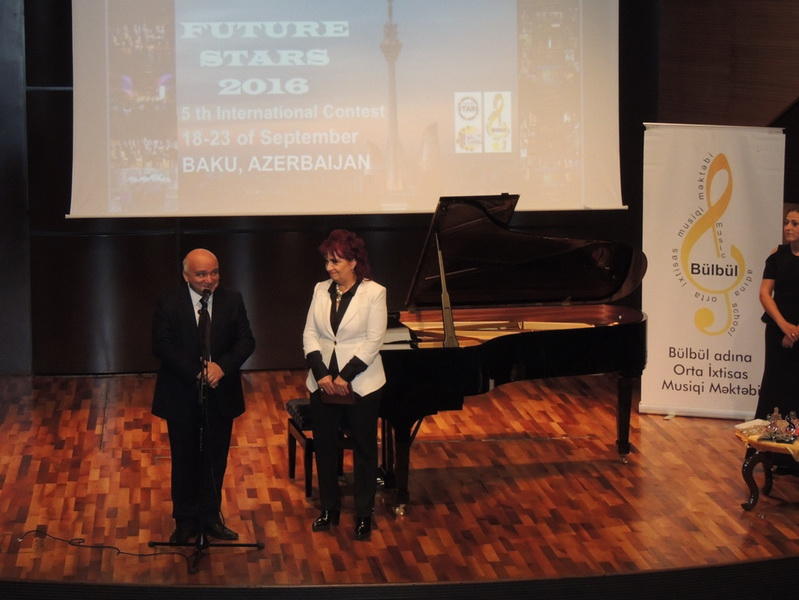 Лауреаты международного конкурса выступили в Центре Мугама
