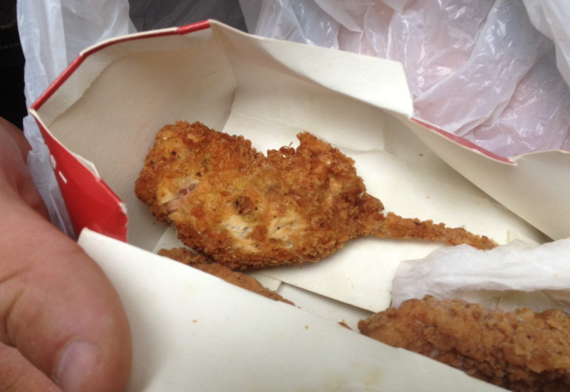 KFC оправдала своих сотрудников по делу о жареной крысе