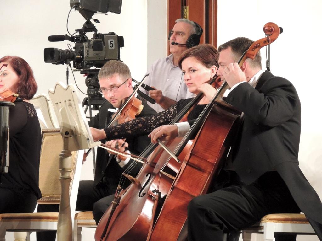 Мировые знаменитости сыграли азербайджанские произведения на сцене Филармонии