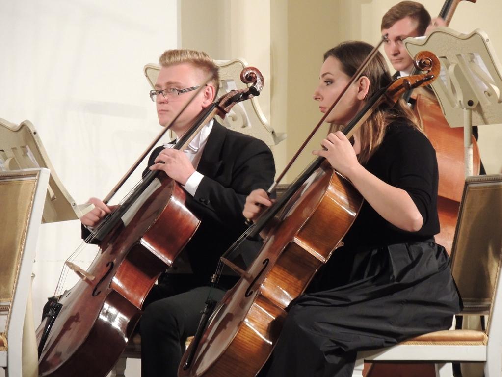 Мировые знаменитости сыграли азербайджанские произведения на сцене Филармонии