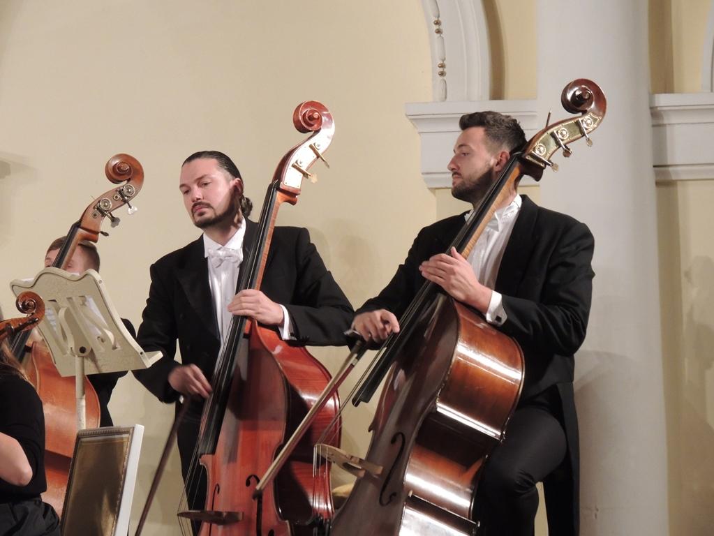 Мировые знаменитости сыграли азербайджанские произведения на сцене Филармонии