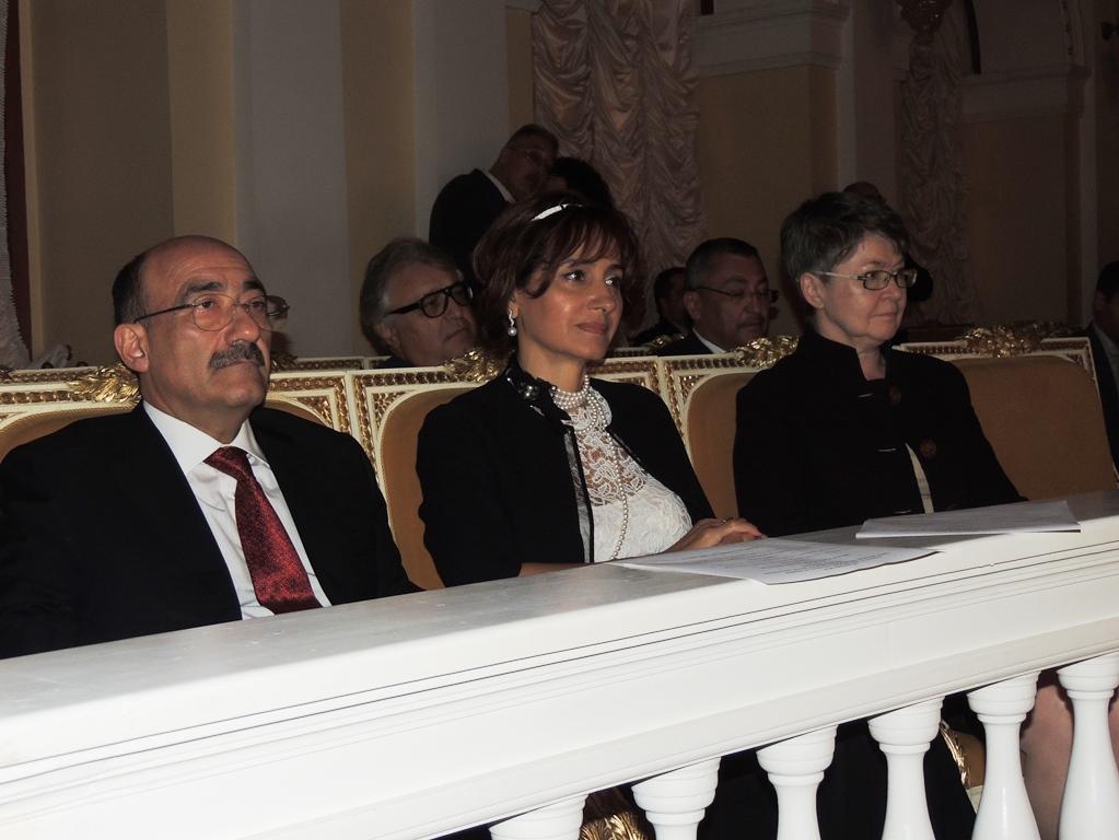 Мировые знаменитости сыграли азербайджанские произведения на сцене Филармонии