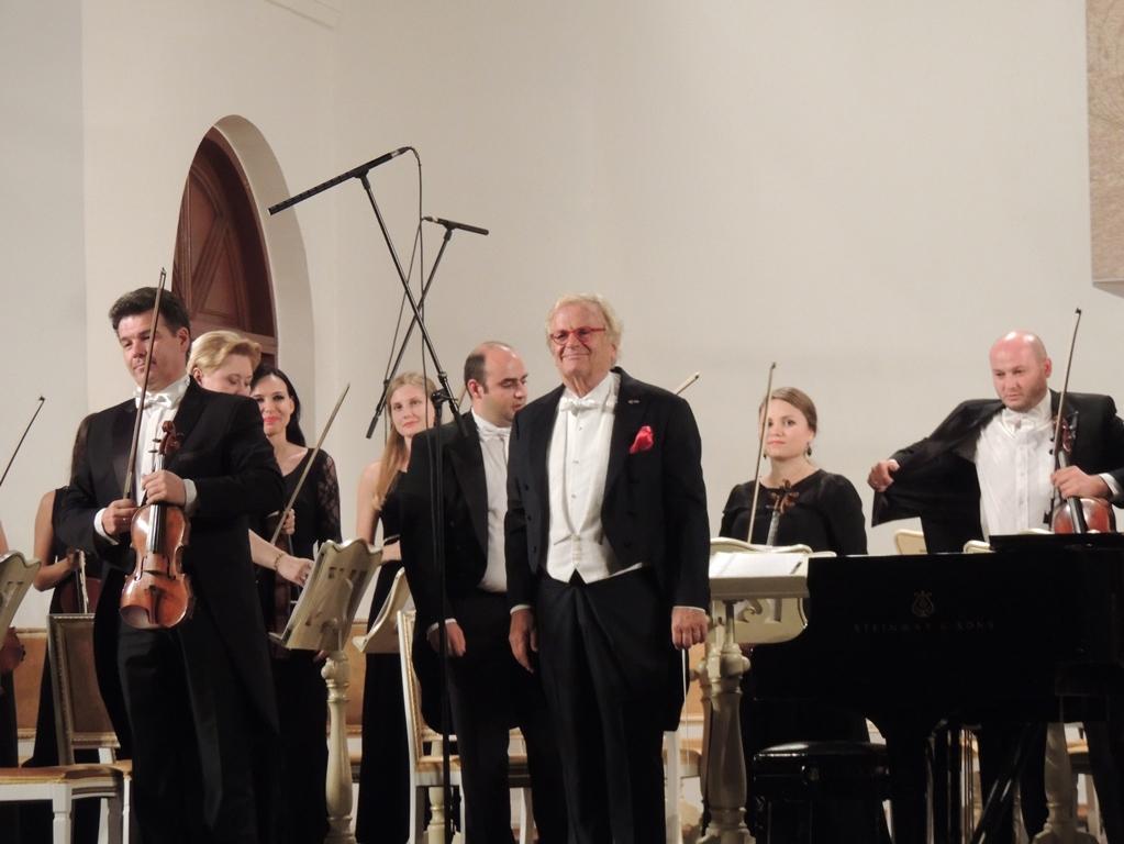 Мировые знаменитости сыграли азербайджанские произведения на сцене Филармонии