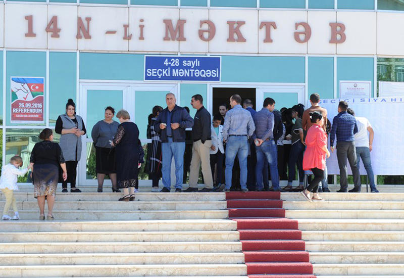 Naxçıvan şəhər sakinləri ümumxalq səsverməsində yüksək fəallıq nümayiş etdirirlər