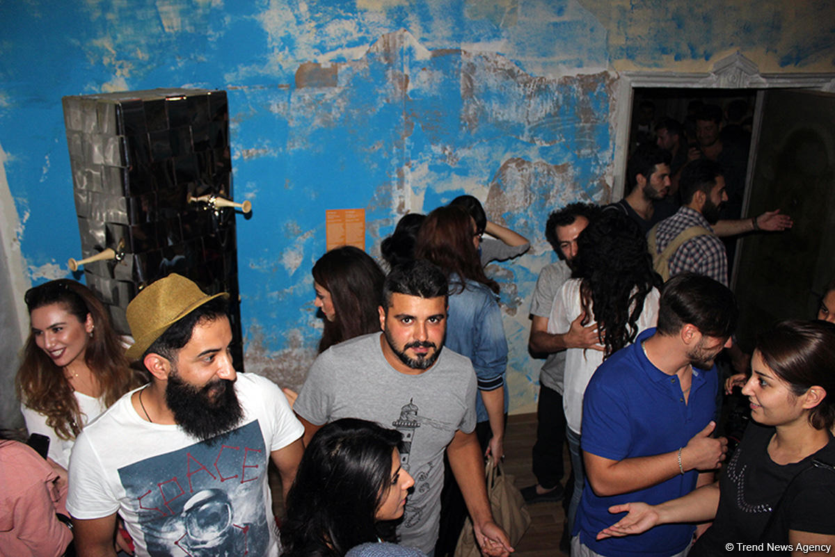 YARAT представил выставку скульпторов "Комфортное онемение"