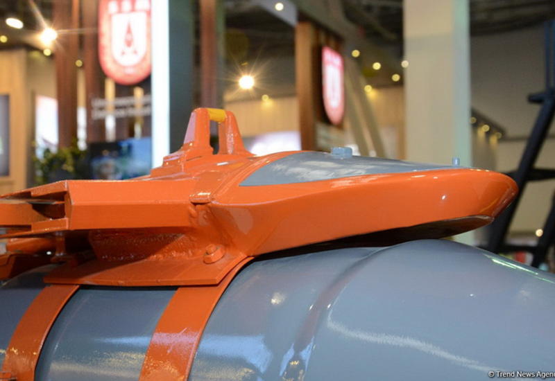 Азербайджан продемонстрировал крылатые авиабомбы на выставке ADEX-2016