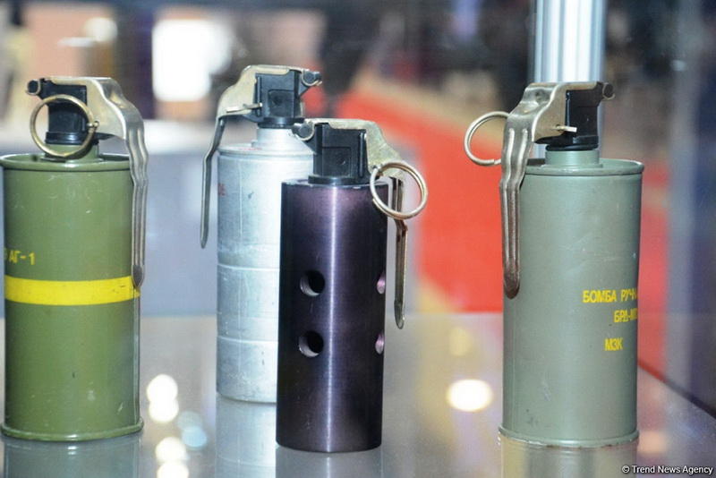 На выставке ADEX-2016 в Баку представлено новейшее вооружение