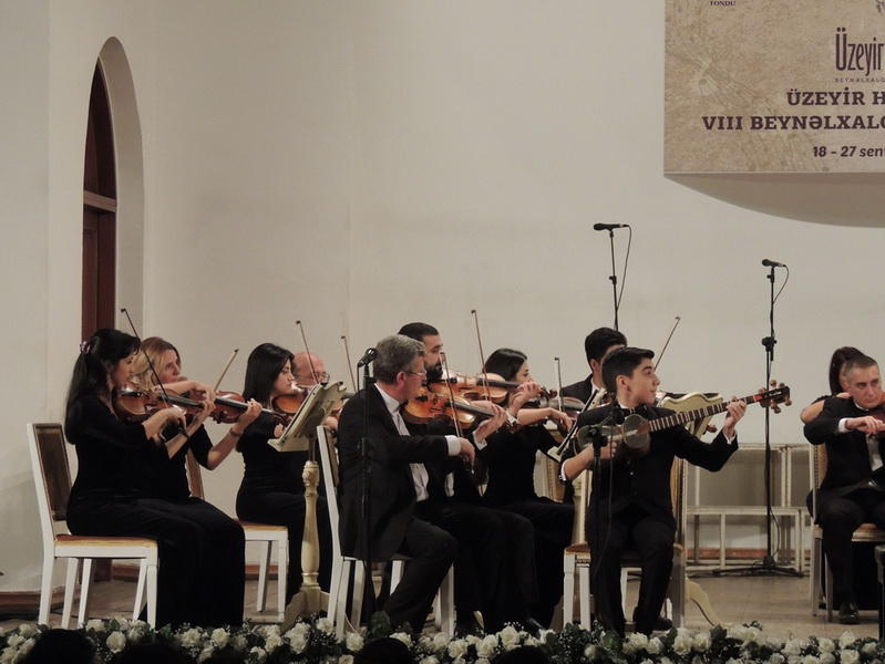 Юные таланты школы им. Бюльбюля выступили на сцене Филармонии