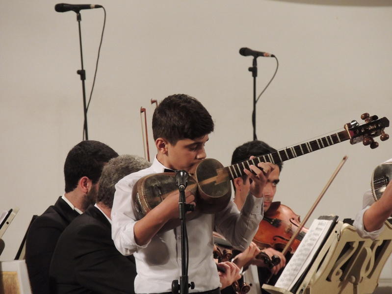 Юные таланты школы им. Бюльбюля выступили на сцене Филармонии