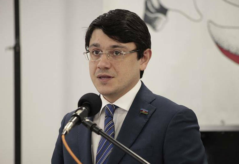 Deputat: "Gənclərimiz fəaliyyətləri ilə Azərbaycanı daha da yüksəklərə qaldıracaqlar"