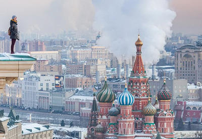 Эта русская девушка снимает самые рискованные селфи в мире <span class="color_red">- ФОТО</span>