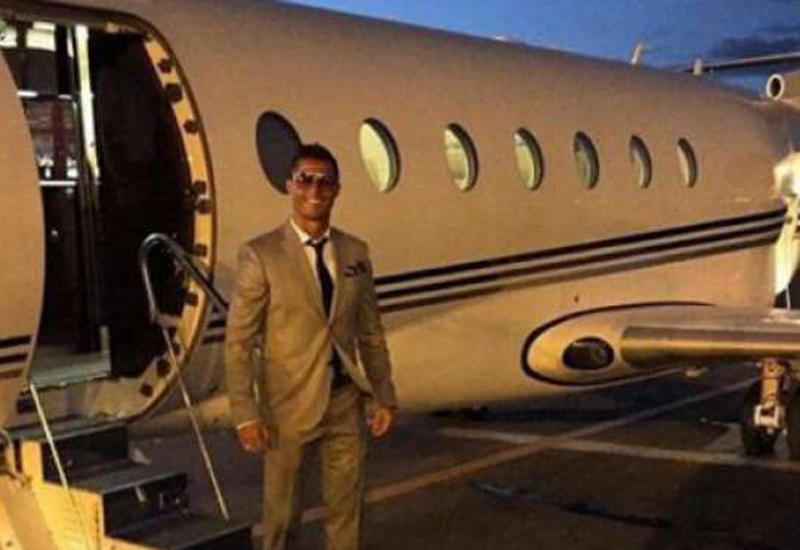 Ronaldunun təyyarəsi eniş zamanı qəzaya uğradı