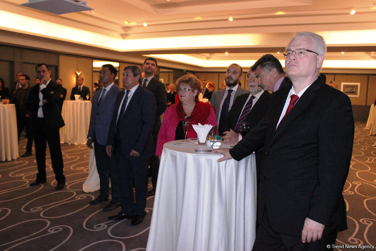 Торжественная презентация проекта "Газели Низами" с участием известных деятелей культуры и спорта