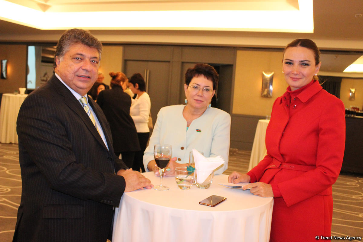 Торжественная презентация проекта "Газели Низами" с участием известных деятелей культуры и спорта