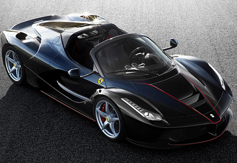 Самый мощный Ferrari лишился крыши
