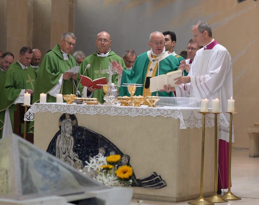 Визит Папы Римского Франциска в Азербайджан