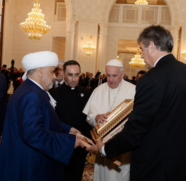 Визит Папы Римского Франциска в Азербайджан