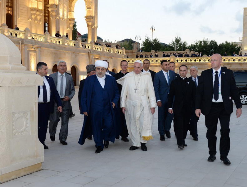 Визит Папы Римского Франциска в Азербайджан