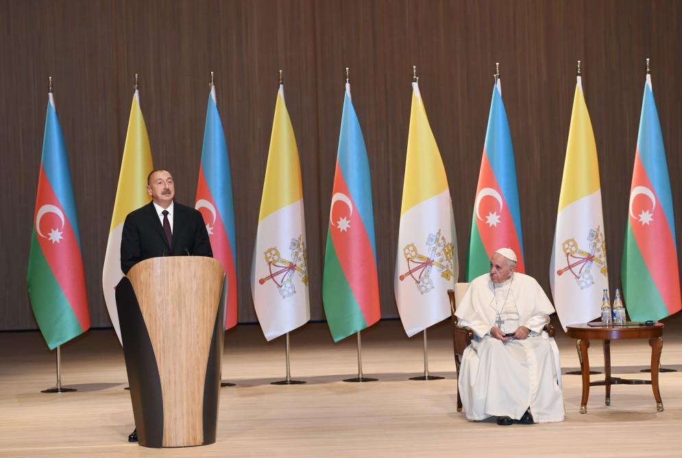 Визит Папы Римского Франциска в Азербайджан