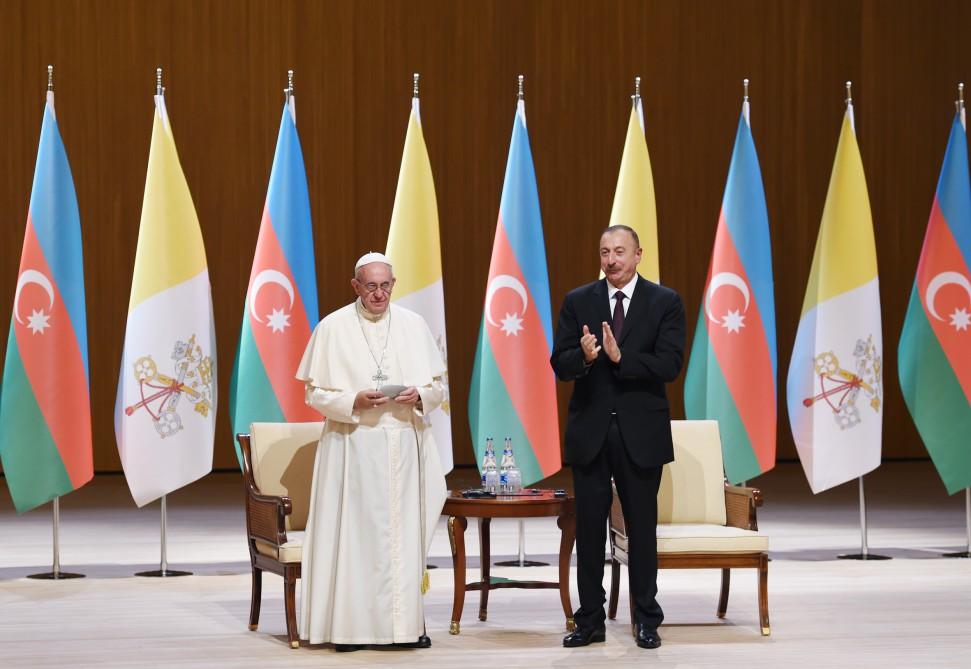 Визит Папы Римского Франциска в Азербайджан