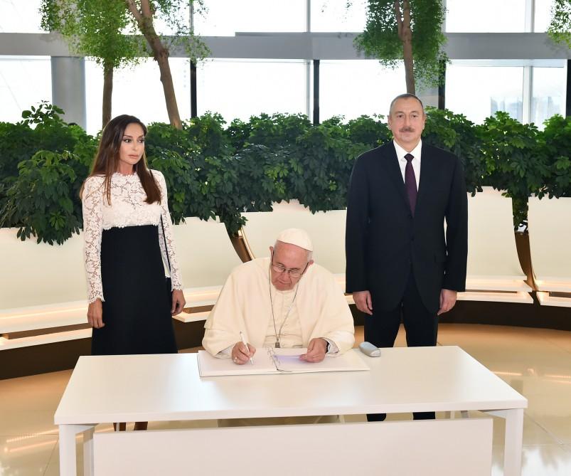 Визит Папы Римского Франциска в Азербайджан