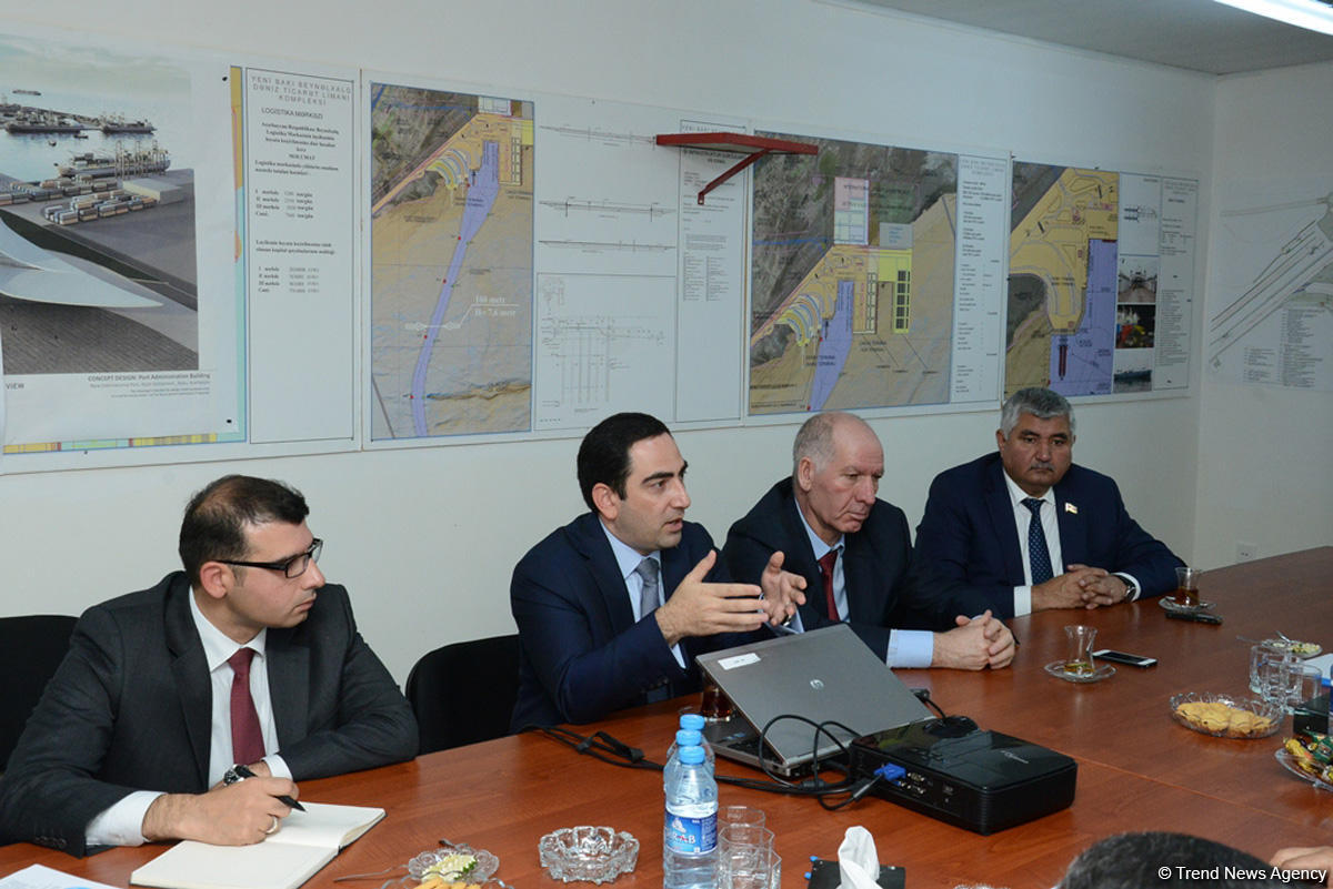 Бакинский морской торговый порт принесет Азербайджану миллиарды