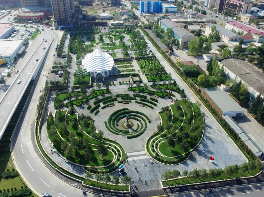 Новый парк "Sevirəm" в Баку