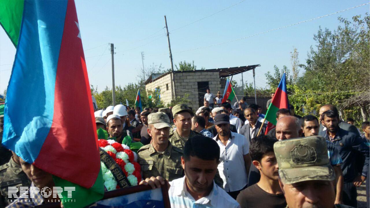 Азербайджанского шехида похоронили в Бардинском районе