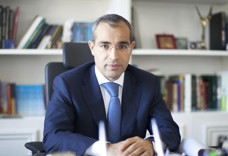 Mikayıl Cabbarov özünə iki müşavir təyin edib