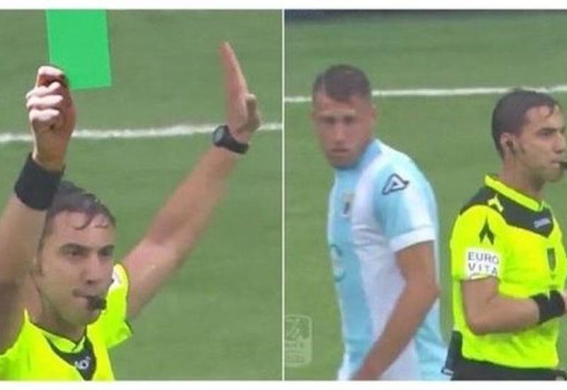 Futbol tarixində ilk: hakim yaşıl kart göstərdi