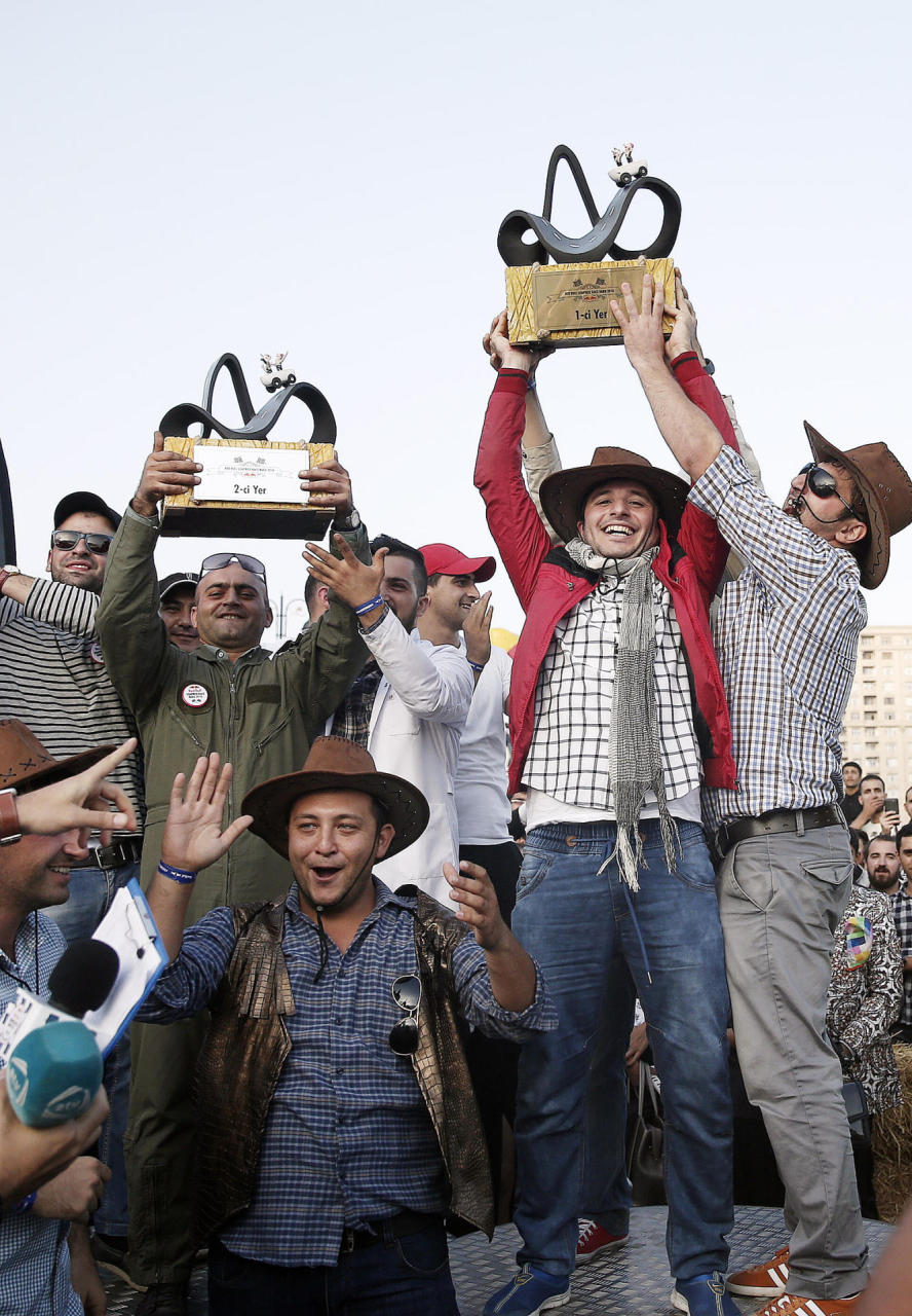 Определены победители прошедших в Баку соревнований Red Bull Soapbox