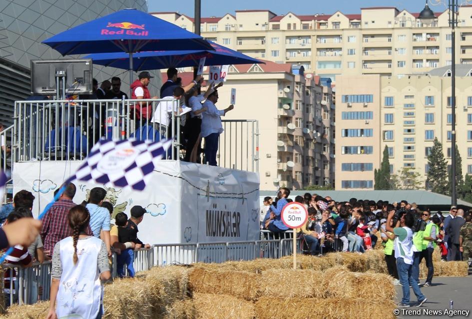 Такого Баку еще не видел! Самые креативные гонки и аварии