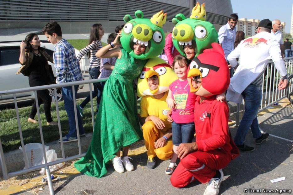 Такого Баку еще не видел! Самые креативные гонки и аварии