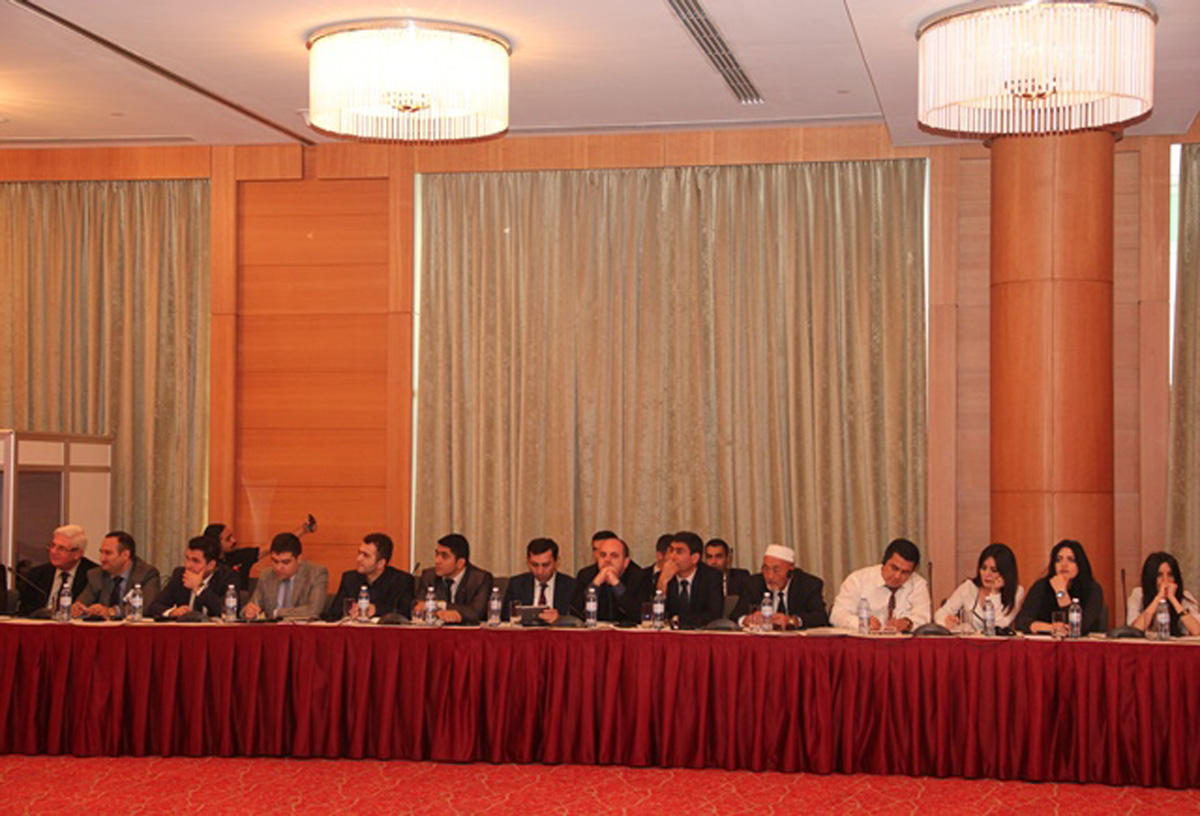 Azərbaycanda dini icmaların rəhbərlərinin seminarı keçirilir