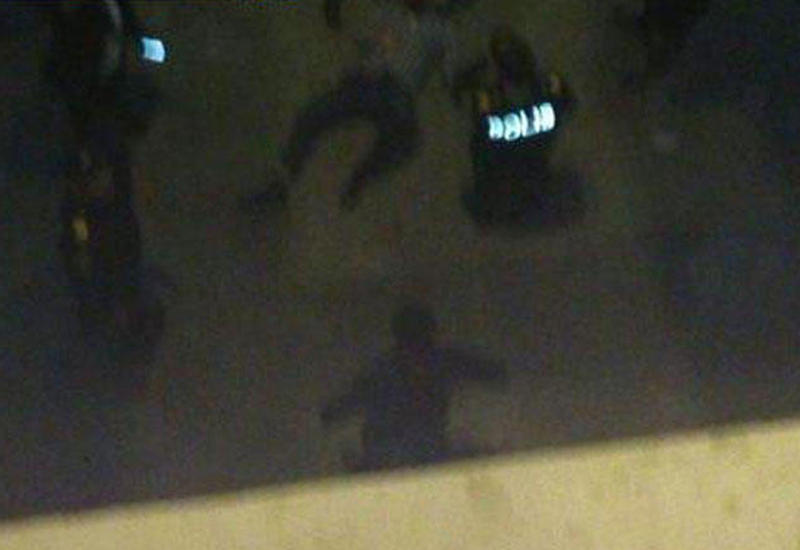 Azərbaycan - Norveç oyununa gedərkən körpüdən yıxılan azarkeşdən